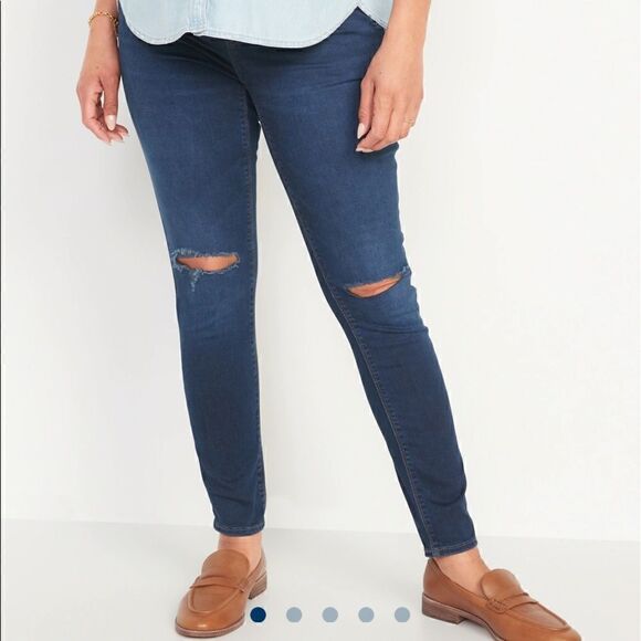 Old Navy NWT Maternity Full Panel Rockstar Super Skinny Ripped Jeans sz 6 short - Picture 1 of 14